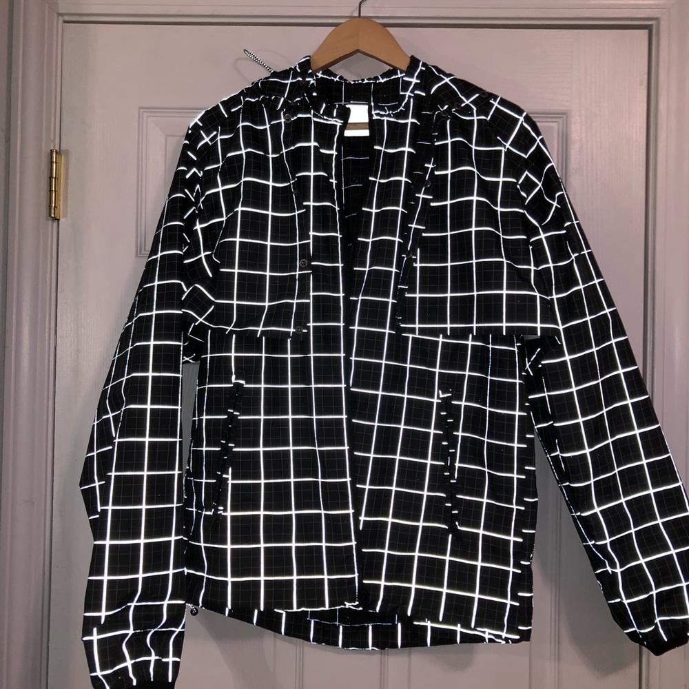 Perry Ellis 3m reflective windbreaker jacket